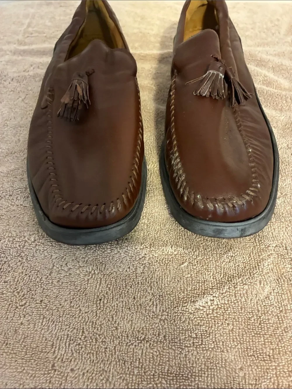 Men’s size‎ 14D Florsheim Brown Leather Tassel Slip-On Loafers